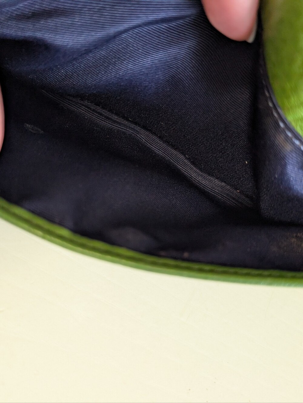 Coach Vintage Green Pebbled Leather Wristlet Clutch - EUC! - Picture 8 of 10